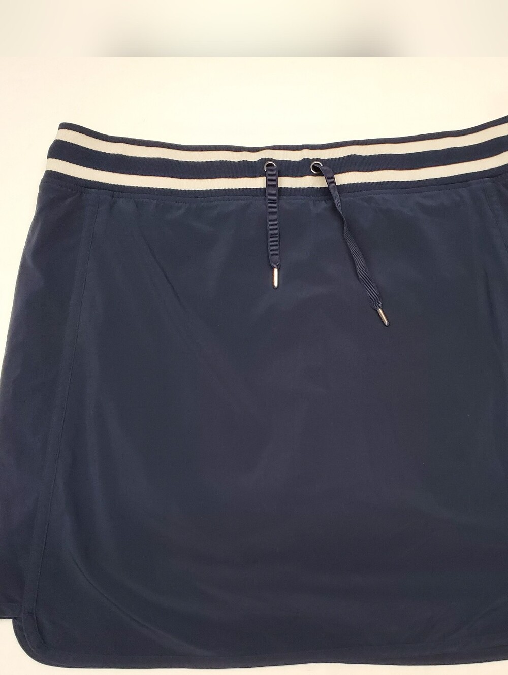 Athleta Navy Skort Size 12 Athletic Skirt Built-In Shorts Striped Waistband